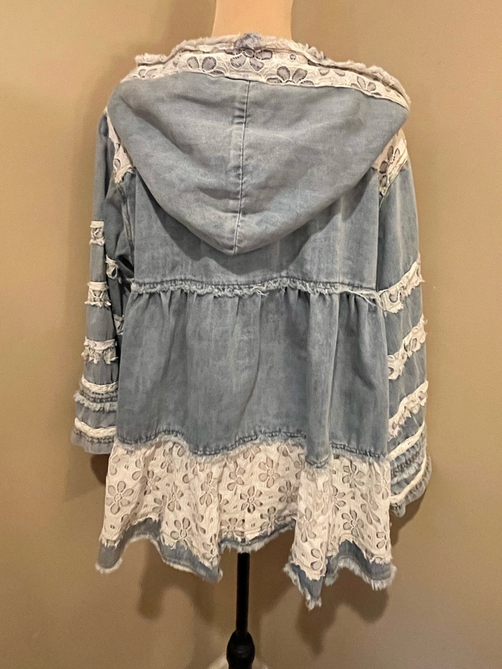 POL Boho Patchwork Denim & Lace Oversized Hooded Jacket - Blue & Cream, small - Picture 4 of 11